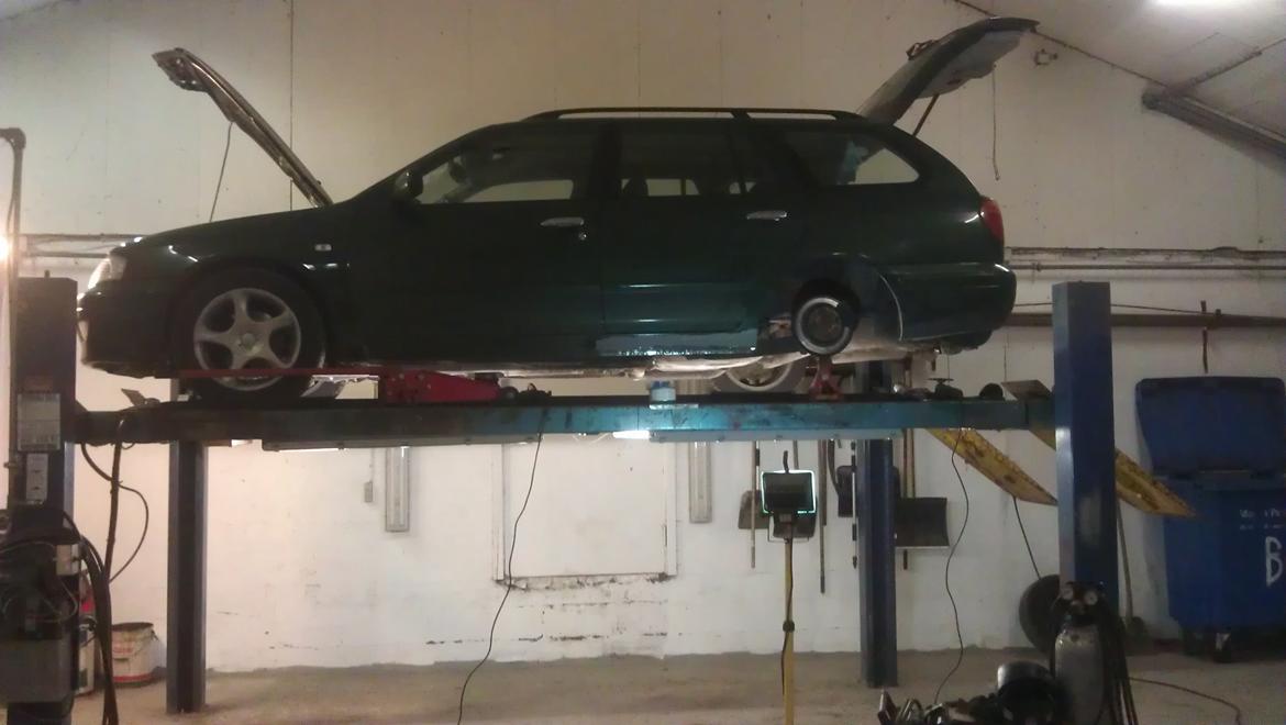 Nissan Primera SLX W11 STC billede 10