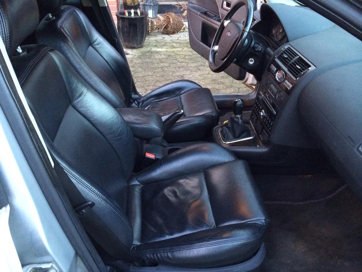 Ford Mondeo: SOLGT billede 2