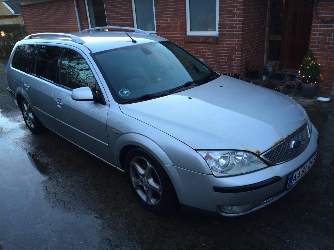 Ford Mondeo: SOLGT billede 8