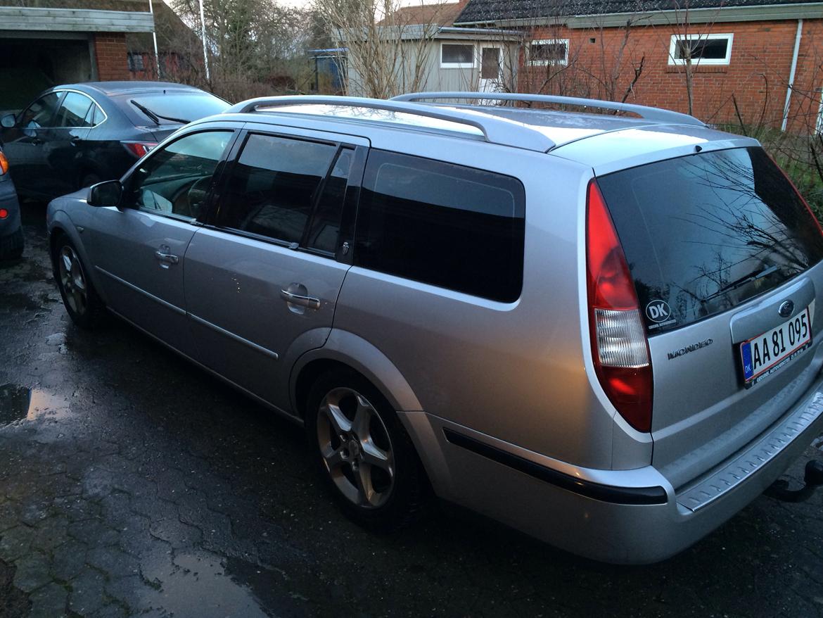 Ford Mondeo: SOLGT billede 14