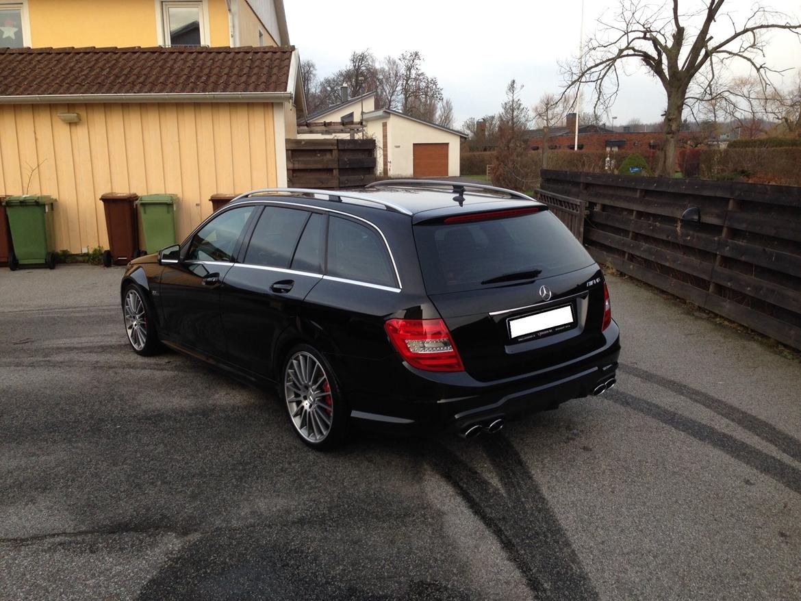 Mercedes Benz C 63 AMG 'solgt' billede 3