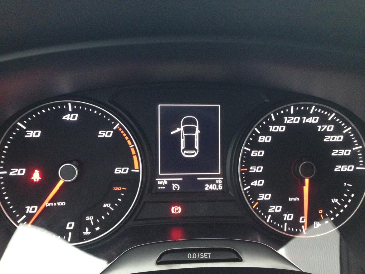 Seat Leon 2.0 TDI Style - solgt billede 17