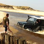 Land Rover Defender 90