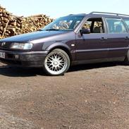 VW Passat 35i