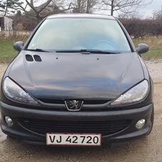 Peugeot 1.6 S16