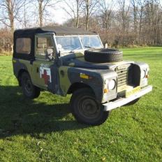 Land Rover 88 Serie 3 - Militær