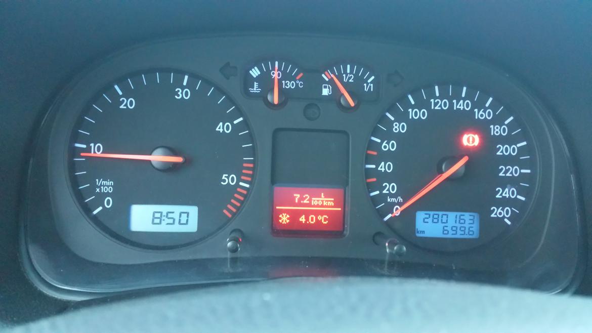 VW Golf IV (SOLGT) billede 13