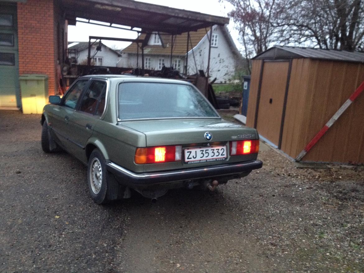 BMW 325 E SOLGT billede 12
