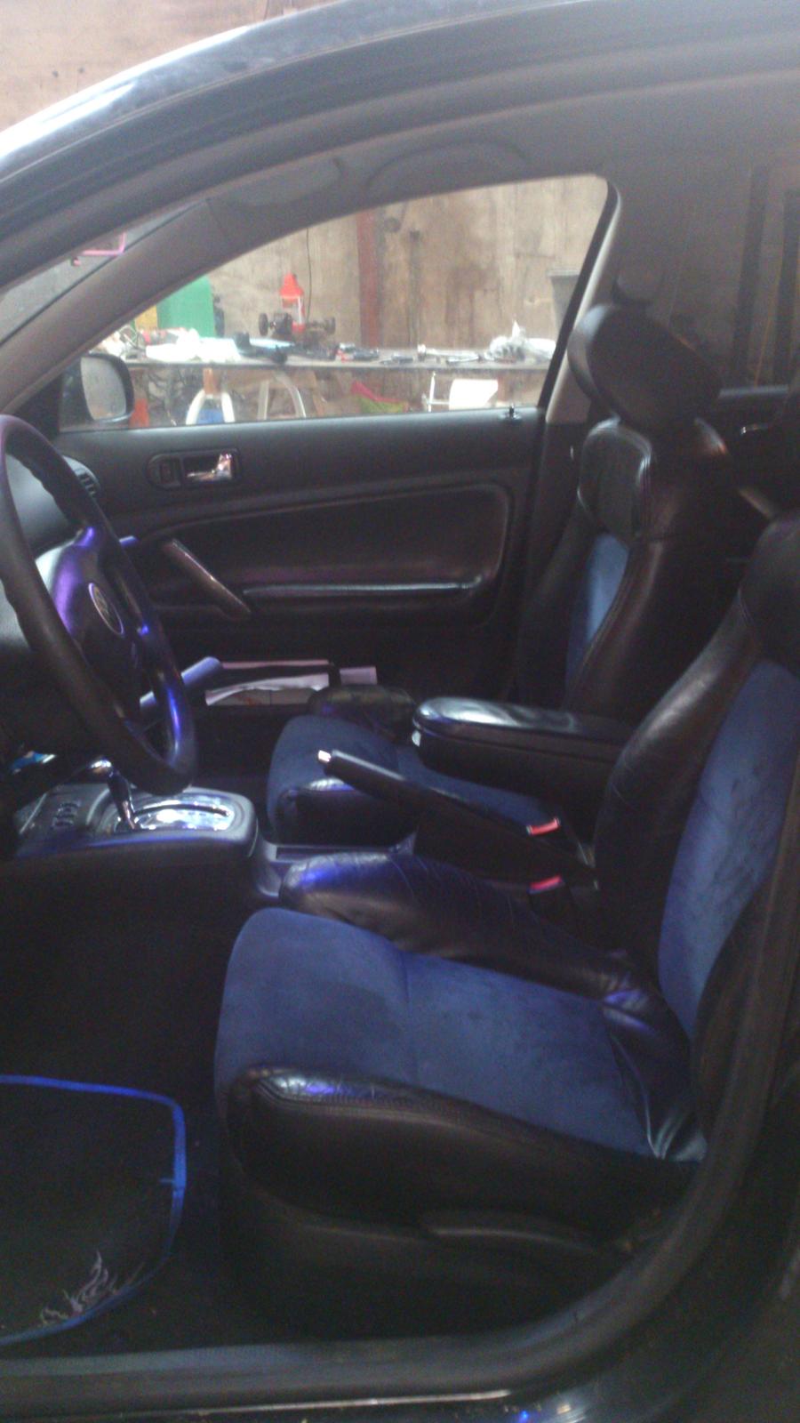 VW Passat (Totalskadet) billede 12