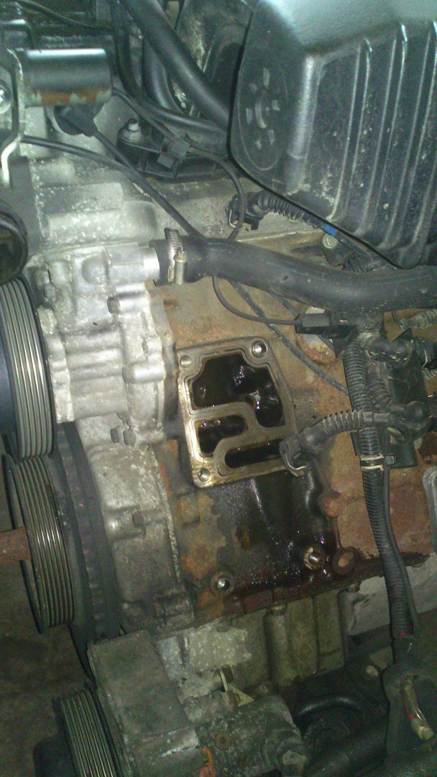 BMW E 36 325 Coupé "banebil" - Montering af org m3 oliekøler billede 31