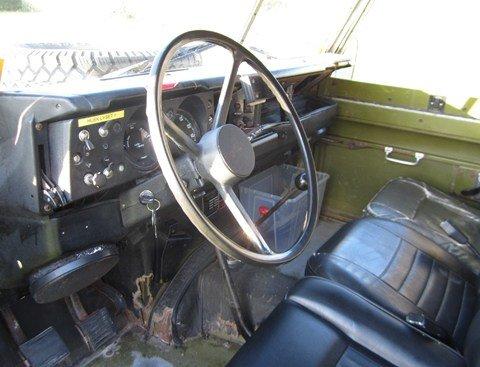Land Rover 88 Serie 3 - Militær billede 6