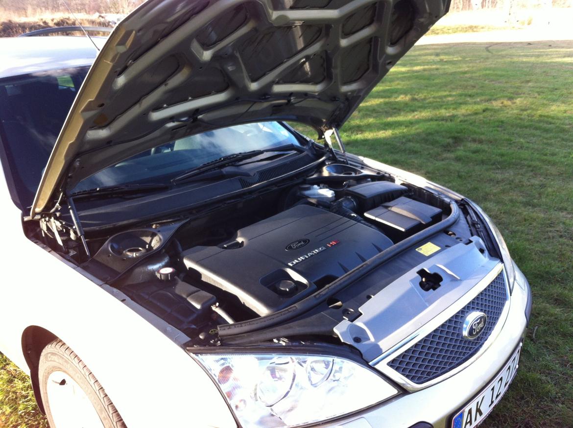 Ford Mondeo 1,8 Trend st.car billede 18