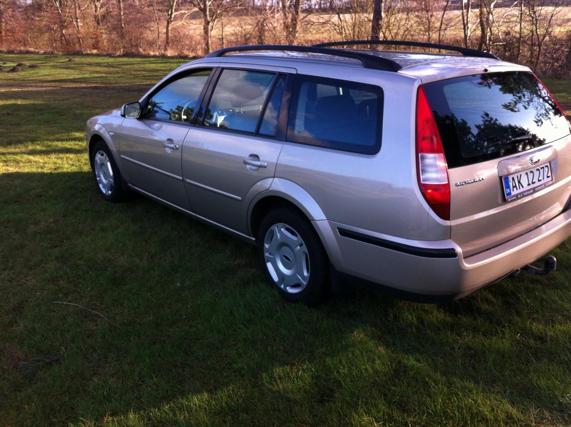 Ford Mondeo 1,8 Trend st.car billede 4