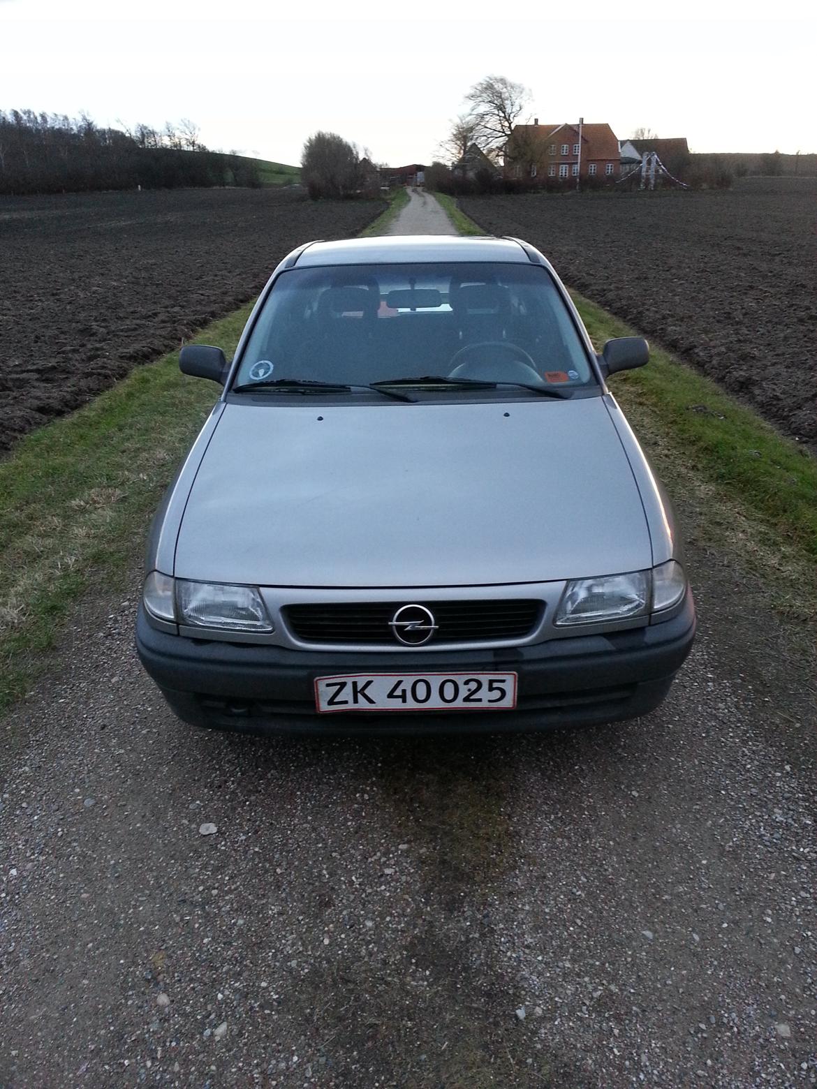 Opel Astra f 1.6i Club billede 3