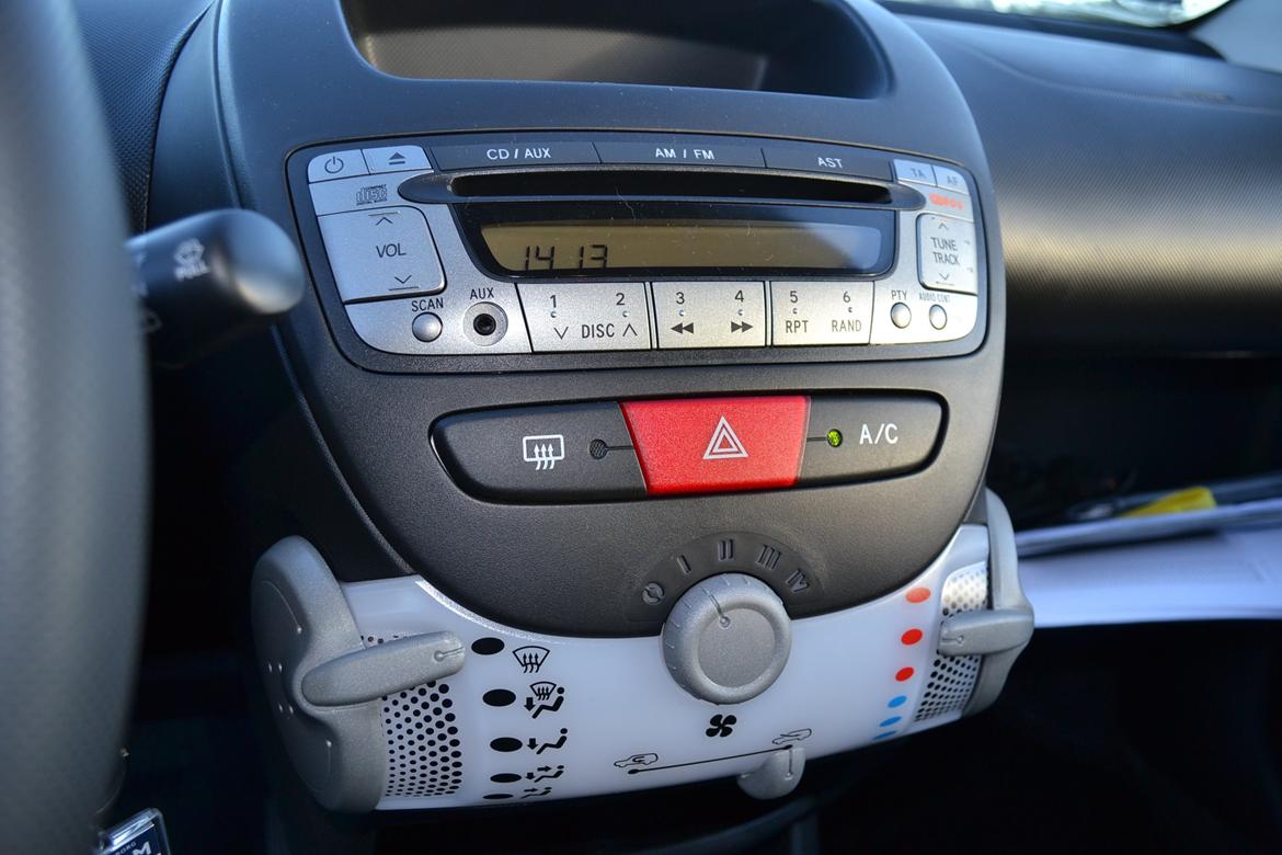 Peugeot 107 CHAMPION AIR billede 11