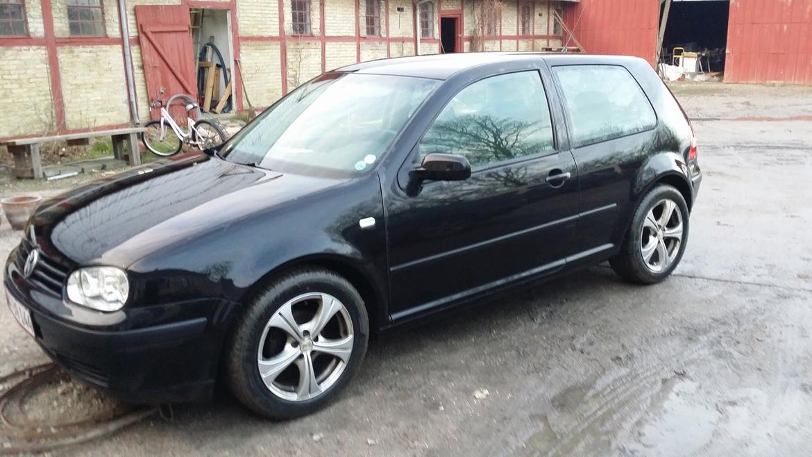 VW Golf 4 billede 2