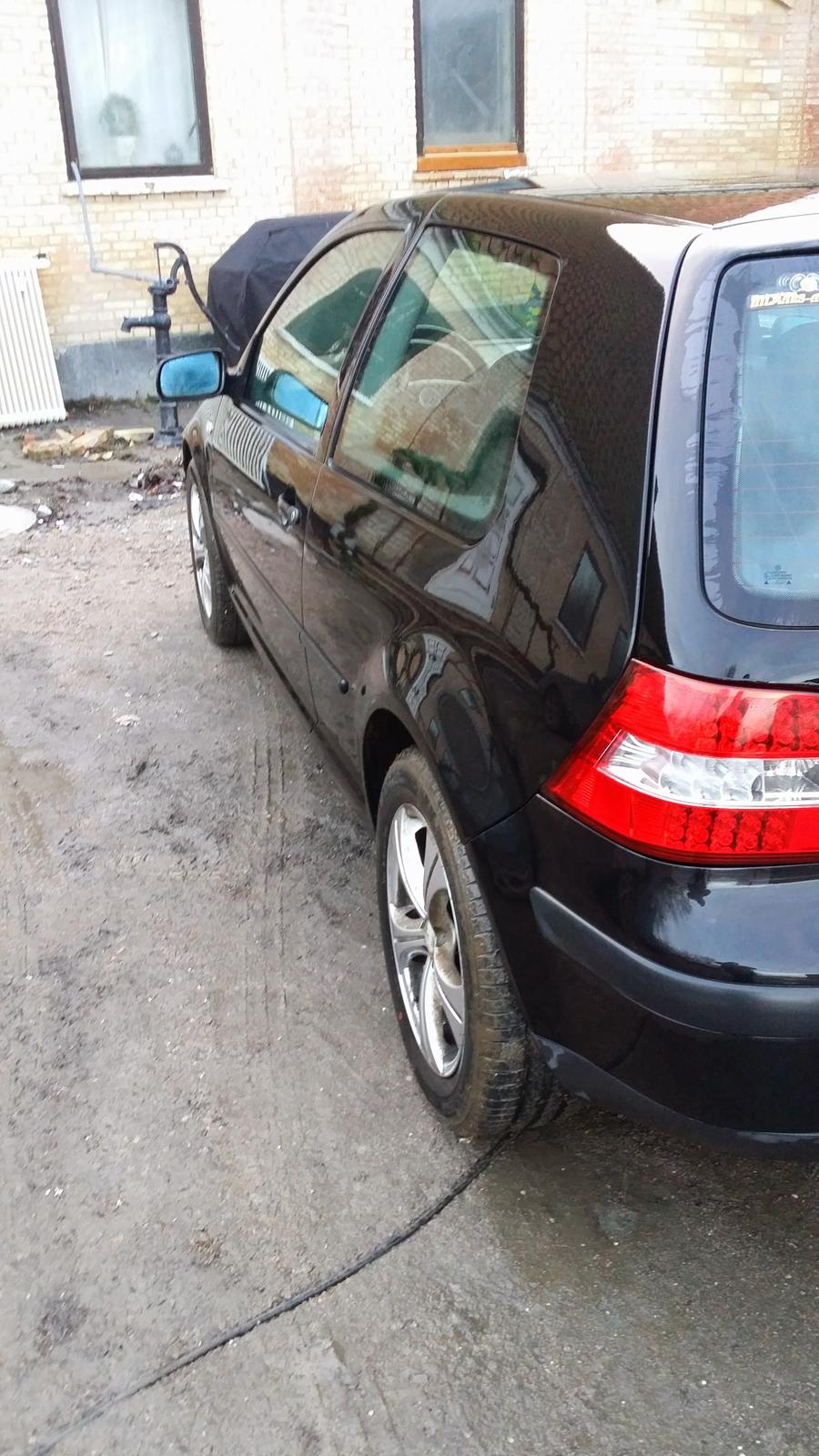 VW Golf 4 billede 3