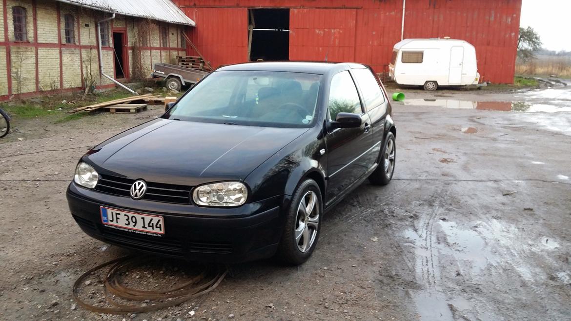 VW Golf 4 billede 1