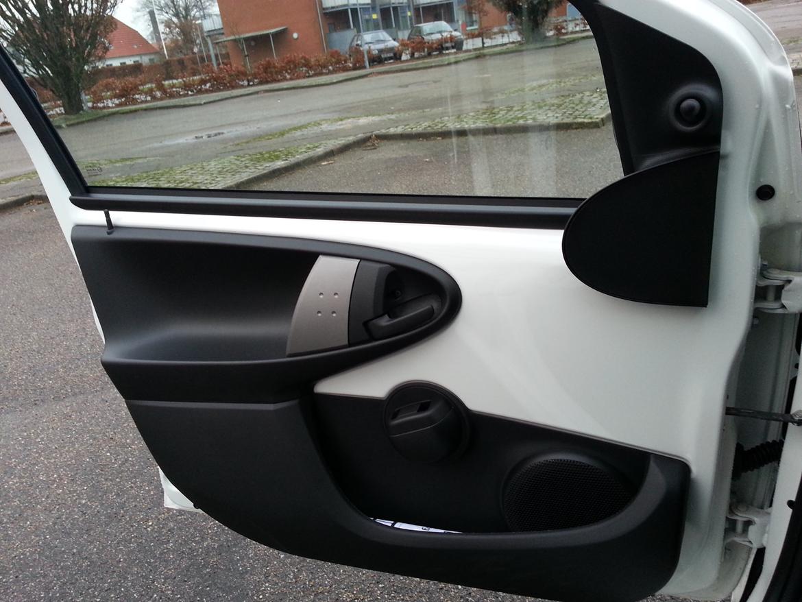 Peugeot 107 Champion Air nye foto billede 14