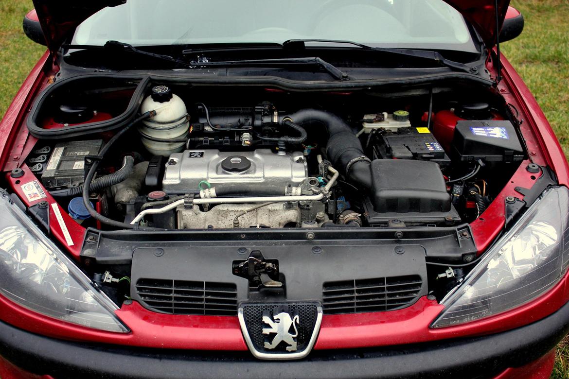 Peugeot 206 1,4 '<3 billede 14