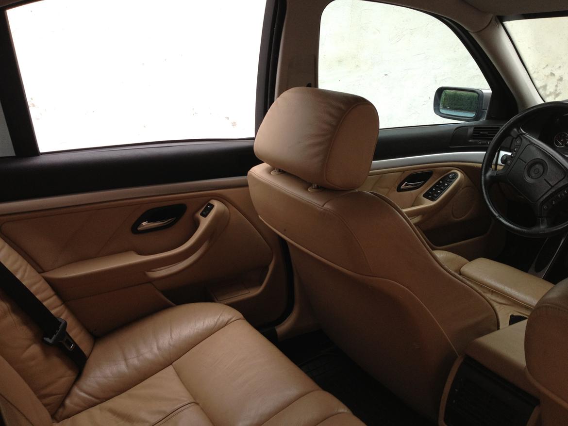 BMW e39 523i SOLGT billede 4