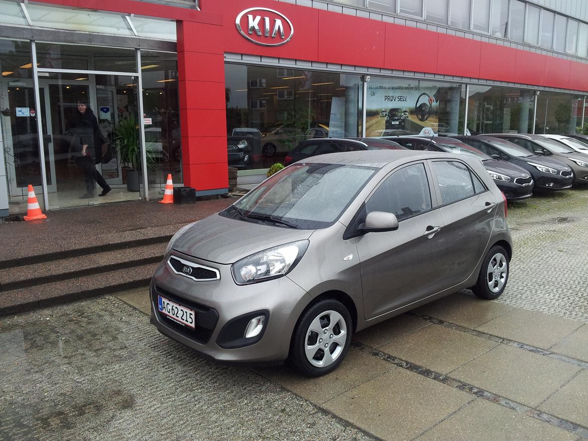 Kia Picanto - Afhentning af ny bil d 6/5-13. billede 3