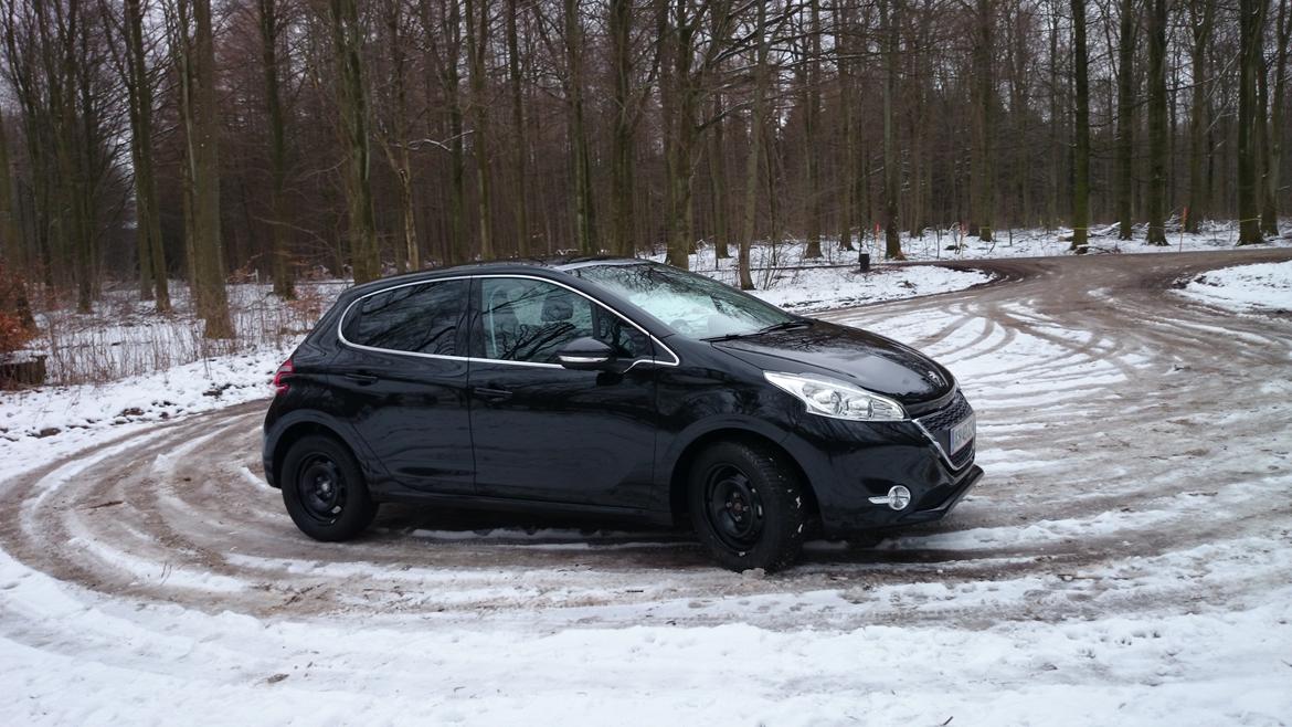 Peugeot 208 Allure billede 5