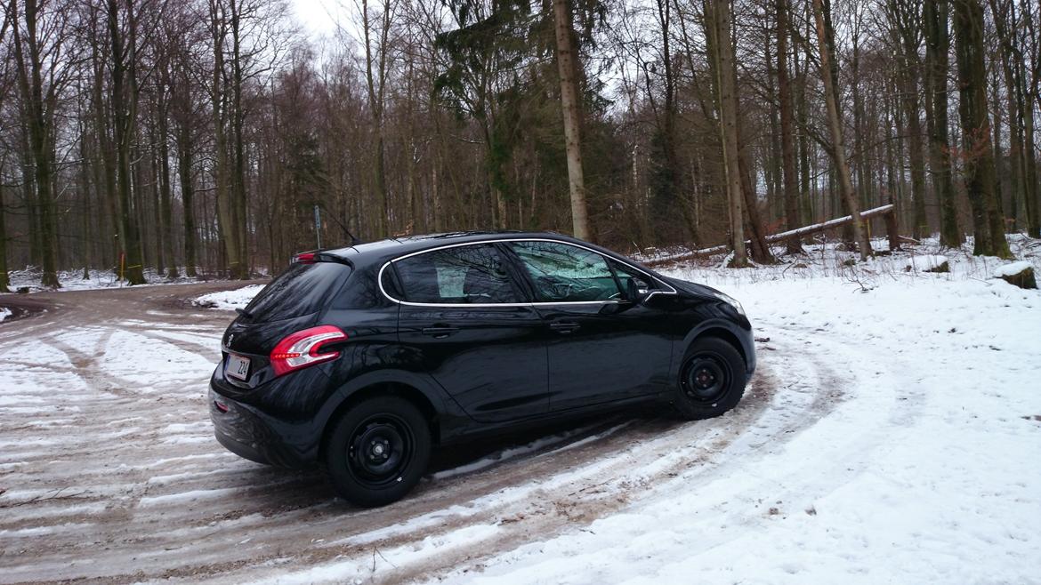 Peugeot 208 Allure billede 6