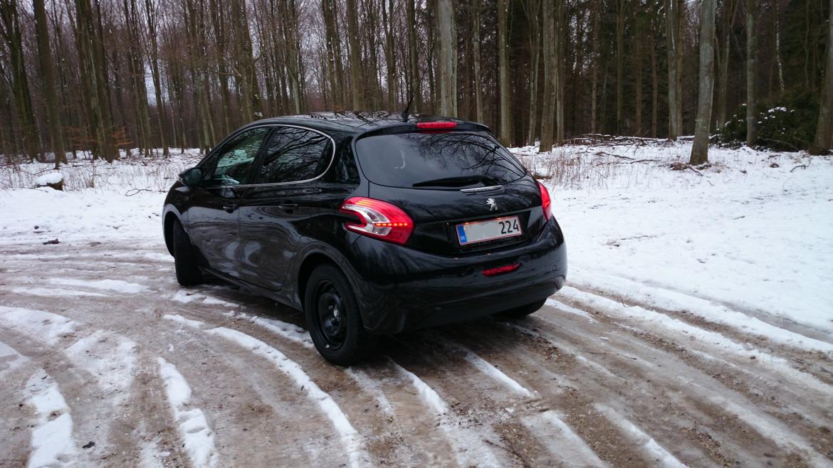 Peugeot 208 Allure billede 8