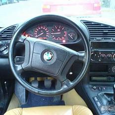BMW 318i Cabriolet - Solgt...