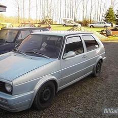 VW Golf 2 td (SOLGT)