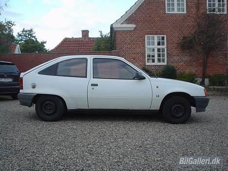 Opel kadett SOLGT billede 11