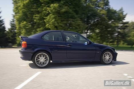 BMW 318TI [Tidl. bil] billede 7