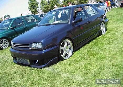 VW '''''''' vento - godt mok ikke min desvære. men tror min kommer til at ligne den rimelig meget billede 9