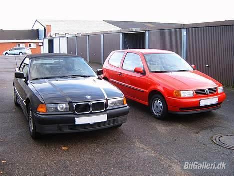 VW VW POLO 1.4Servo ( solt ) - her står min bil hved side af min kærste BMW   sår er der et  bvise på det er min bil  billede 3