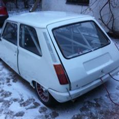 Renault R-5