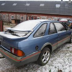 Ford Sierra XR4I MK1  SKROTTET PGA RUST
