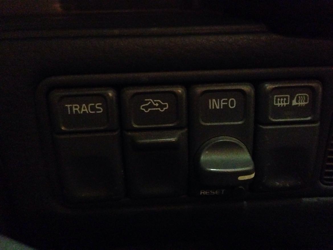 Volvo V70 2.5 T AWD billede 9