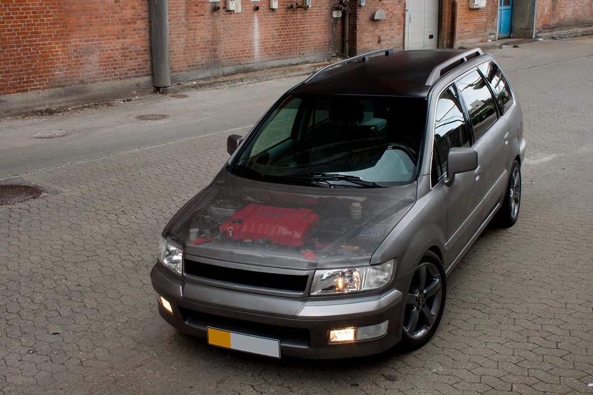 Mitsubishi Space Wagon 2.4 GLX GDI billede 9