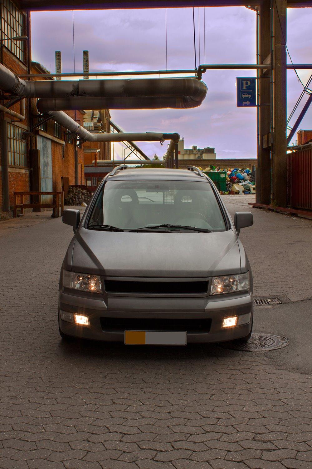 Mitsubishi Space Wagon 2.4 GLX GDI billede 12