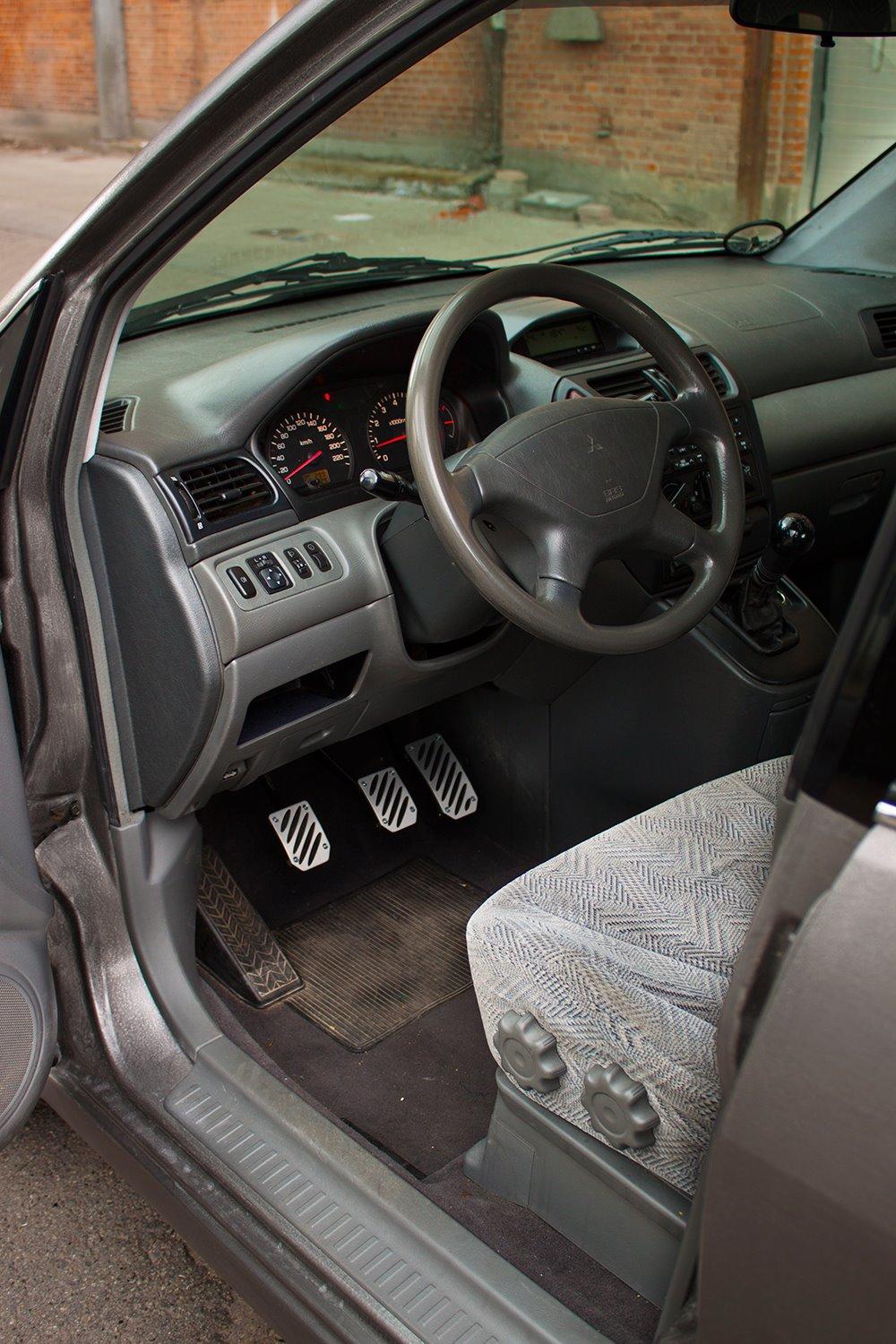 Mitsubishi Space Wagon 2.4 GLX GDI billede 15