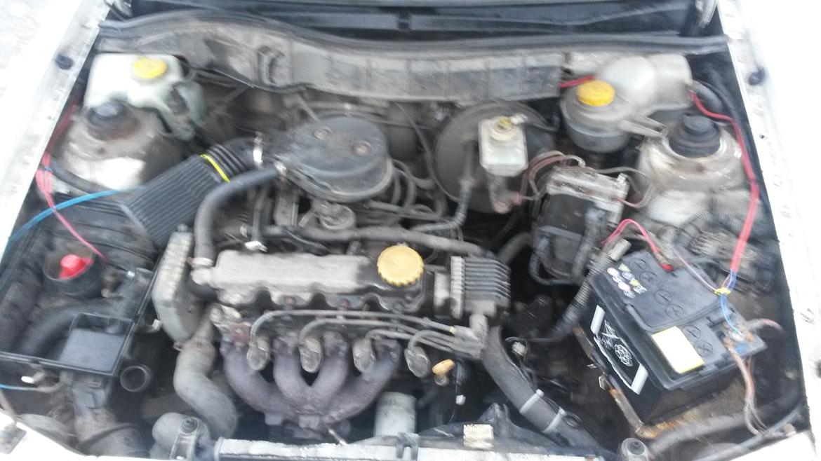 Opel Astra F (SKROTTET) billede 30