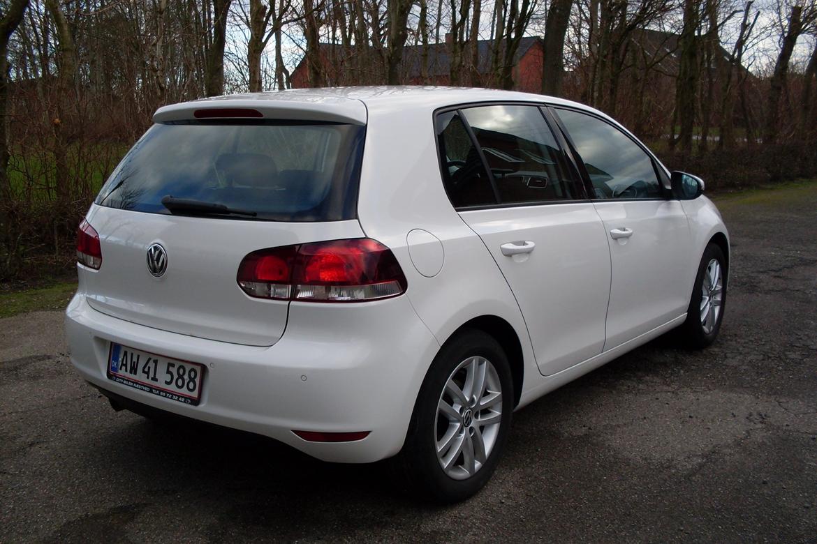 VW Golf VI 1.6TDI Bluemotion Highline #Solgt# billede 7