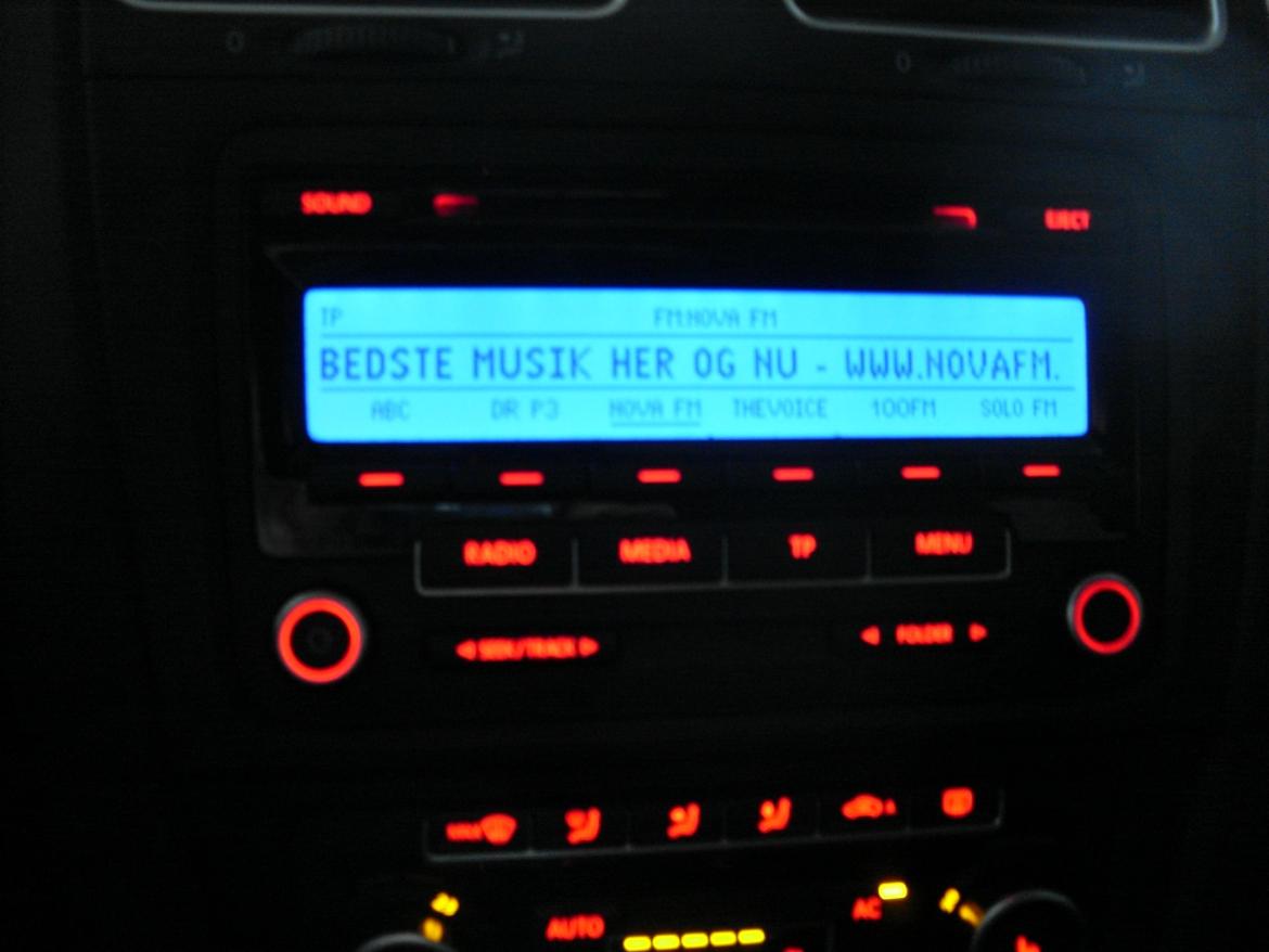 VW Golf VI 1.6TDI Bluemotion Highline #Solgt# billede 18