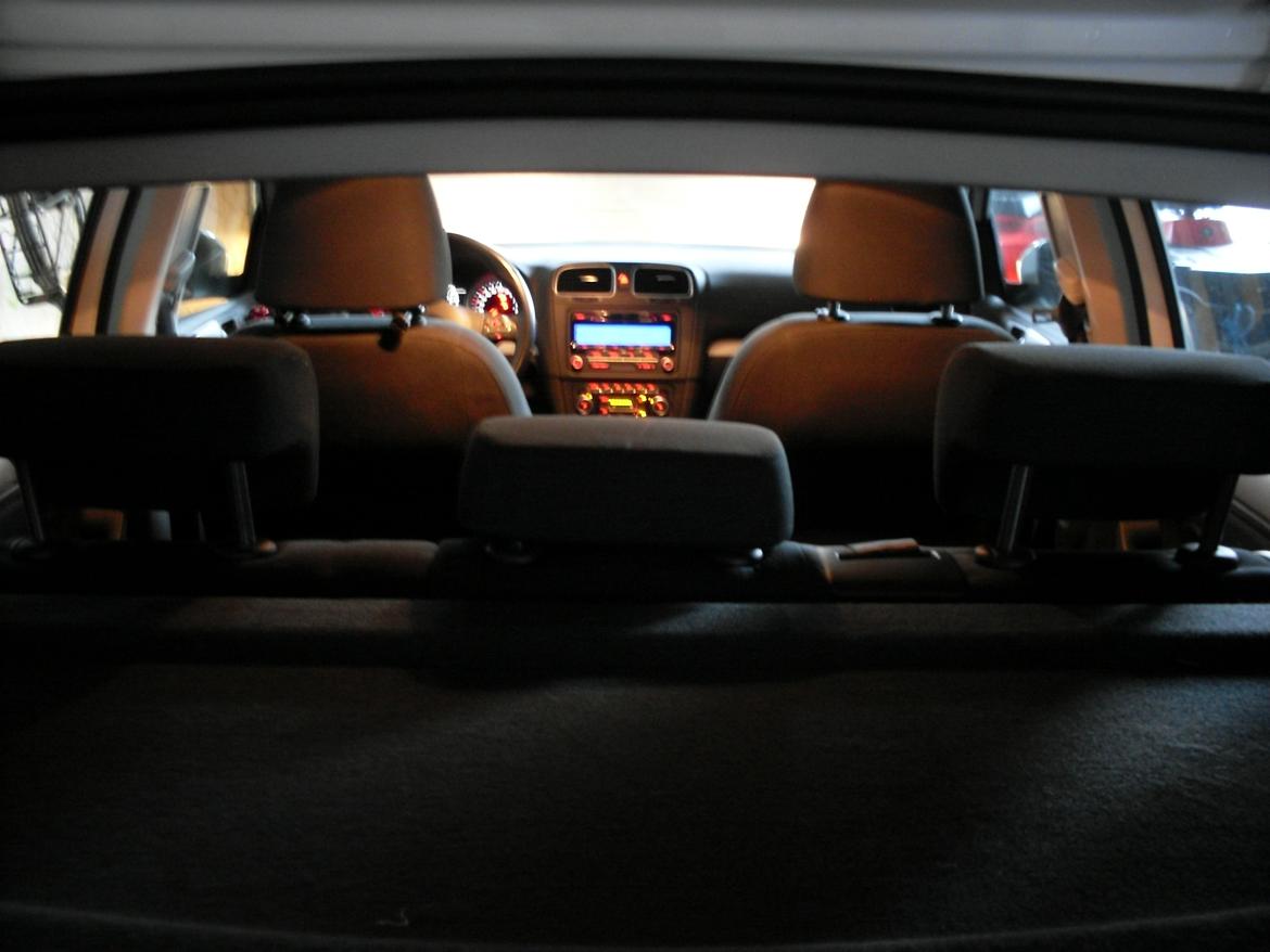 VW Golf VI 1.6TDI Bluemotion Highline #Solgt# billede 15