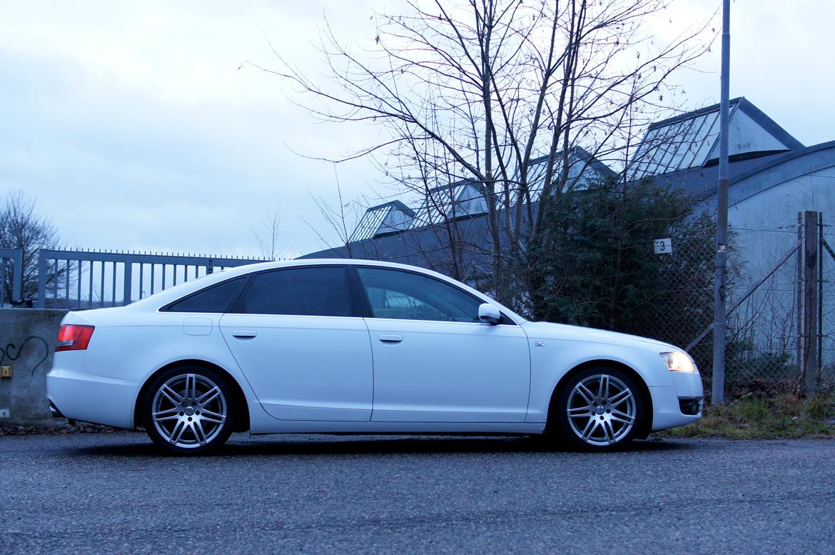 Audi Audi a6 4F 2,4 limousine (solgt) billede 5