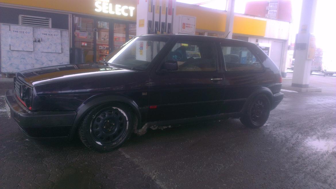 VW Golf 2 Gti - Med lille gul mand i bilen (Jp) billede 11