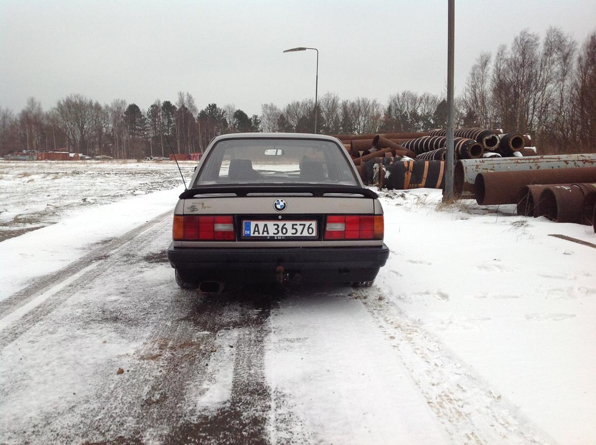 BMW E30 318i billede 7