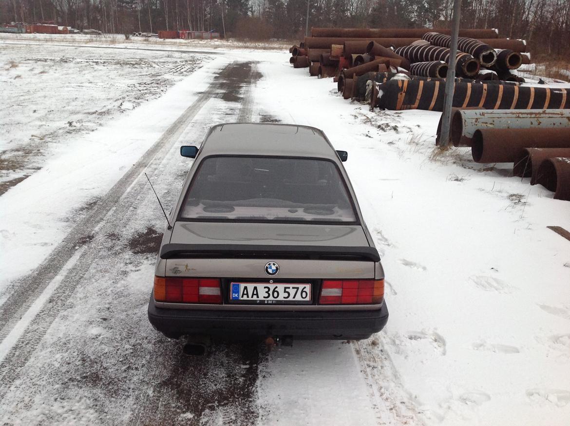 BMW E30 318i billede 9