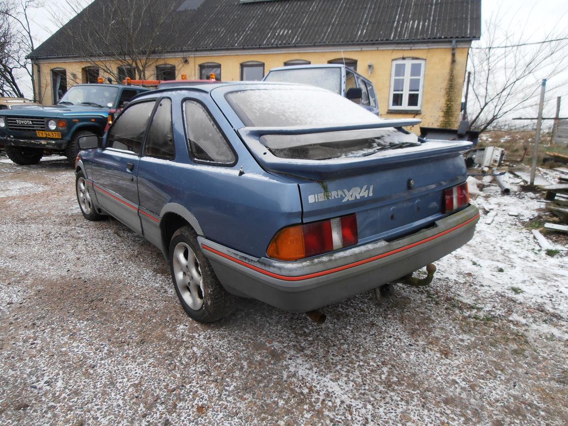 Ford Sierra XR4I MK1  SKROTTET PGA RUST billede 1